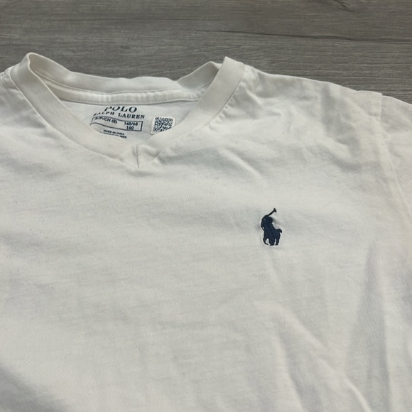 đź–¤Polo tee shirtđź–¤ - Picture 3 of 6